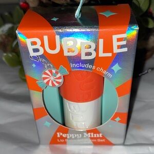 Bubble Peppermint Lip Balm & Charm Set, 🎄